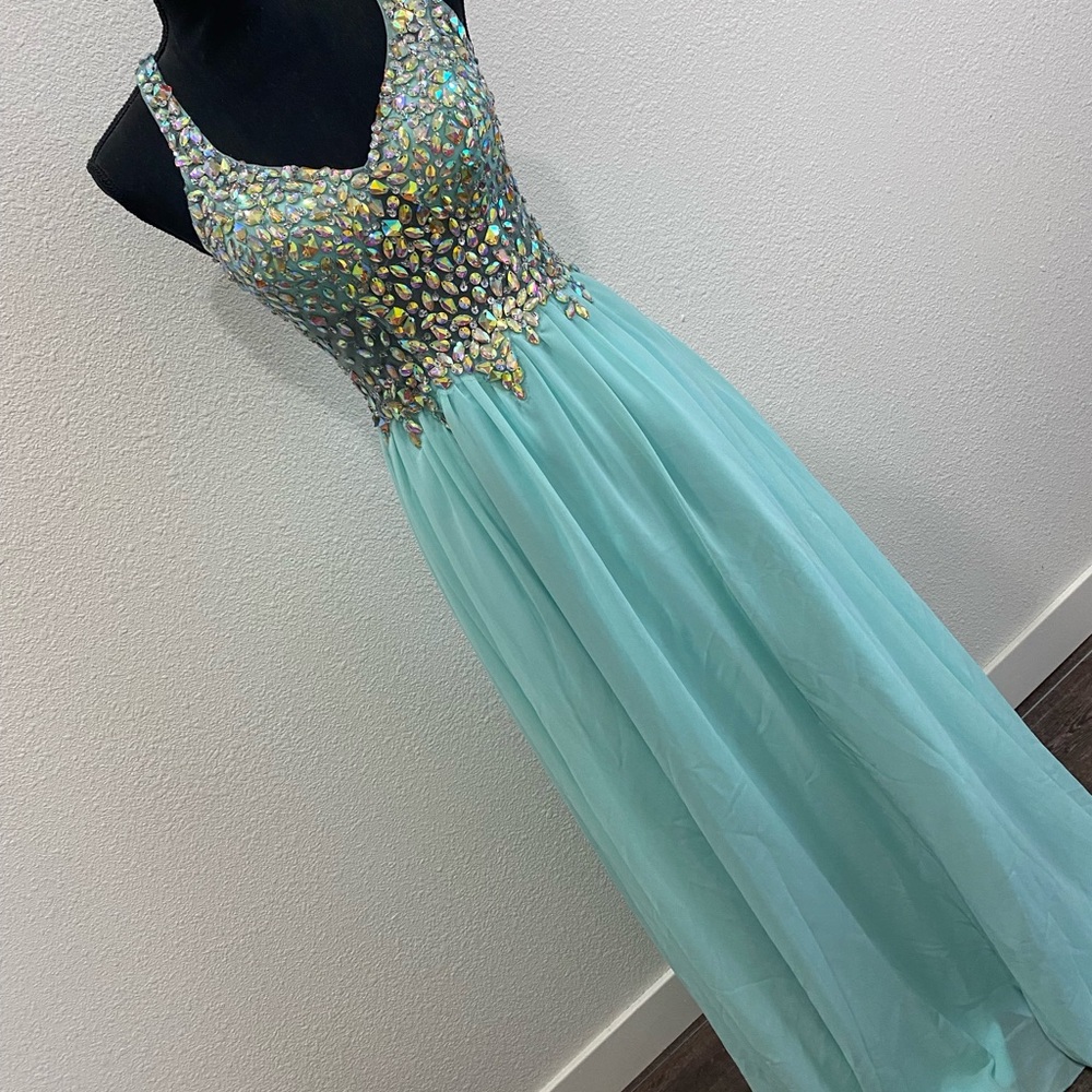 Dancing queen USA dress size small